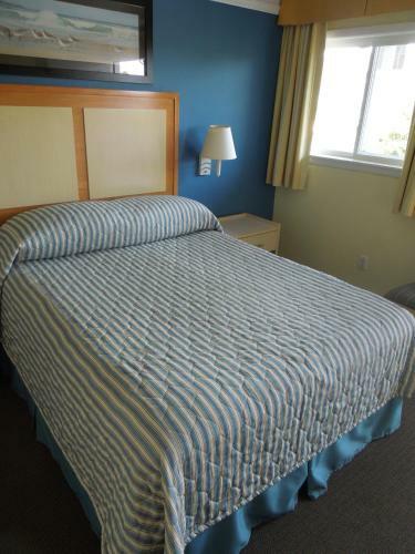Hotel Royal Atlantic Beach Resort