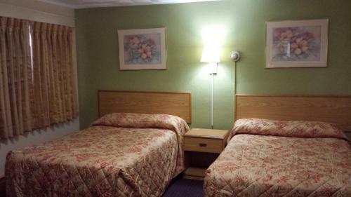 Happy Journey Motel
