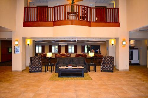 Hotel Holiday Inn Express Syracuse-fairgrounds