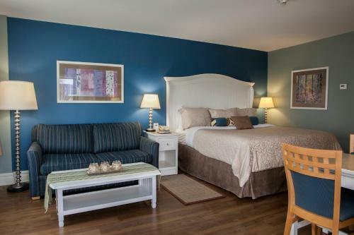 Watkins Glen Harbor Hotel