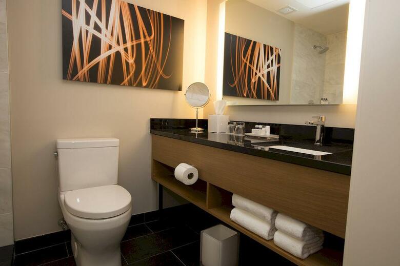 Executive Hotel Le Soleil New York