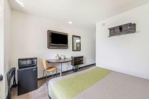 Motel 6 Gastonia