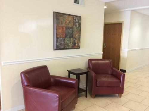 Hotel Days Inn By Wyndham Greensboro Nc
