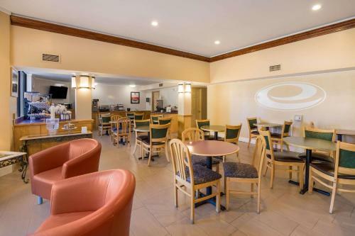Hotel Econo Lodge Hendersonville