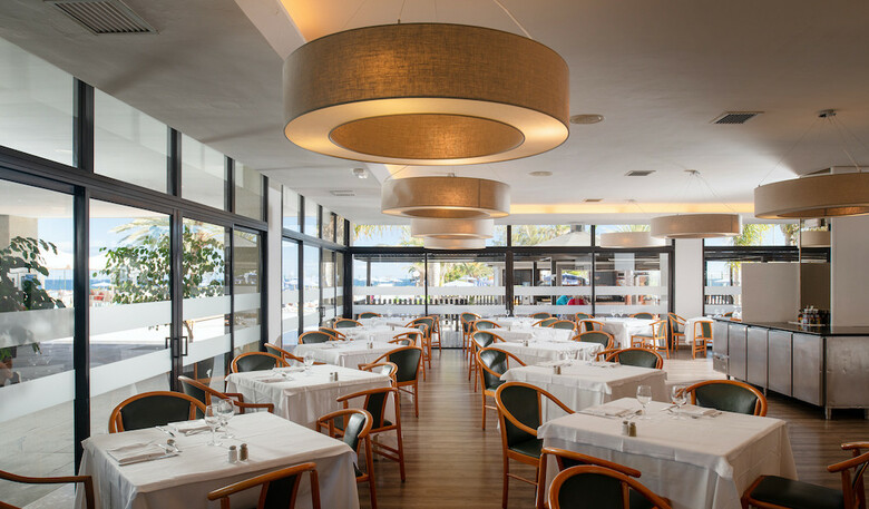 Hotel Grand Teguise Playa
