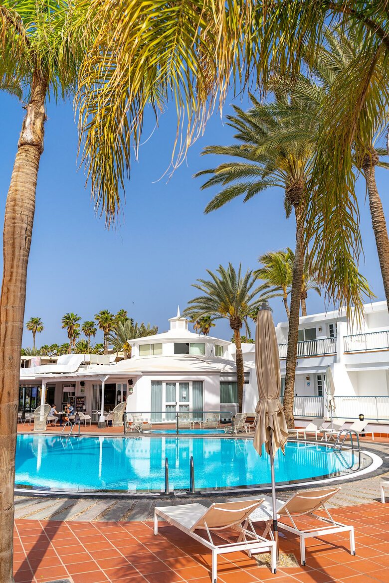 Plus Fariones Apartamentos