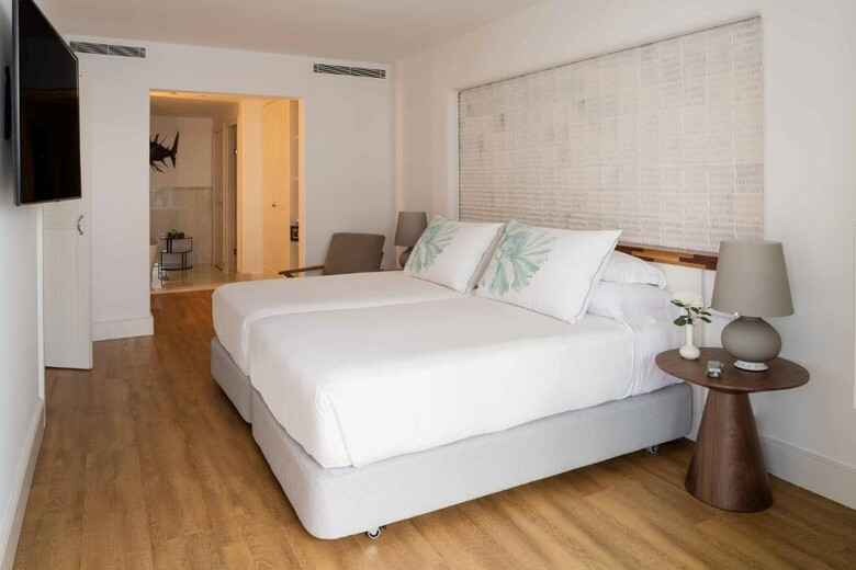 Hotel Fariones