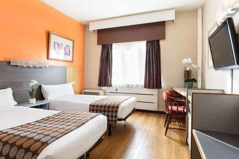 Hotel Crisol Quindos