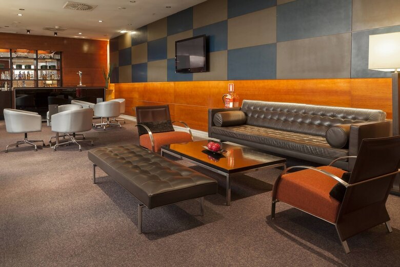 AC Hotel Le�n San Antonio By Marriott