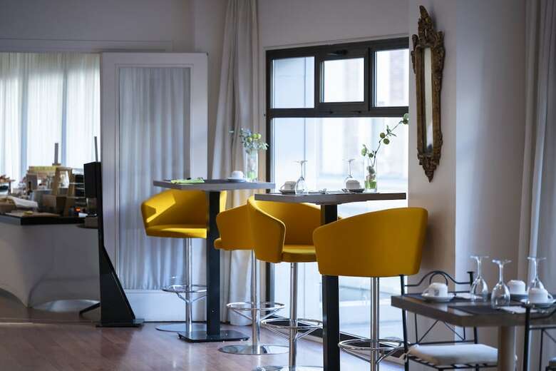 Hotel Barcel� Le�n Conde Luna