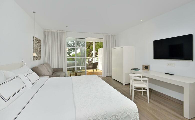 Melia Cala D�or Boutique Hotel
