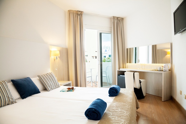 Sentido Fido Tucan - Beach Hotel