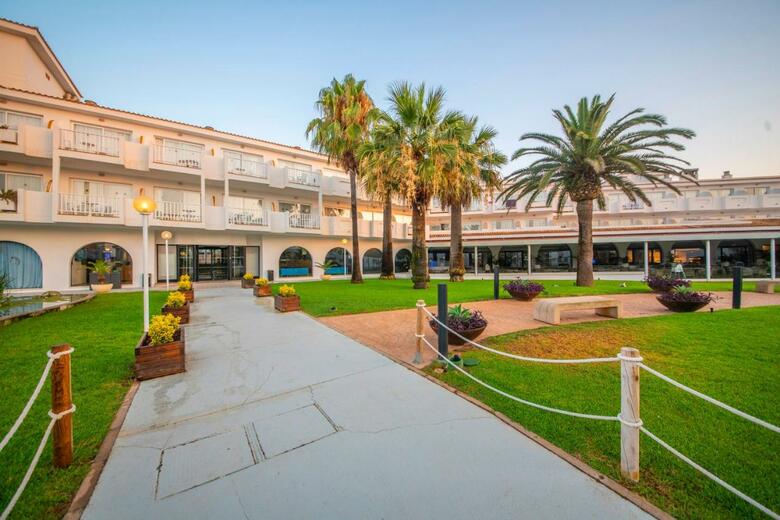 Hotel Blau Punta Reina Resort