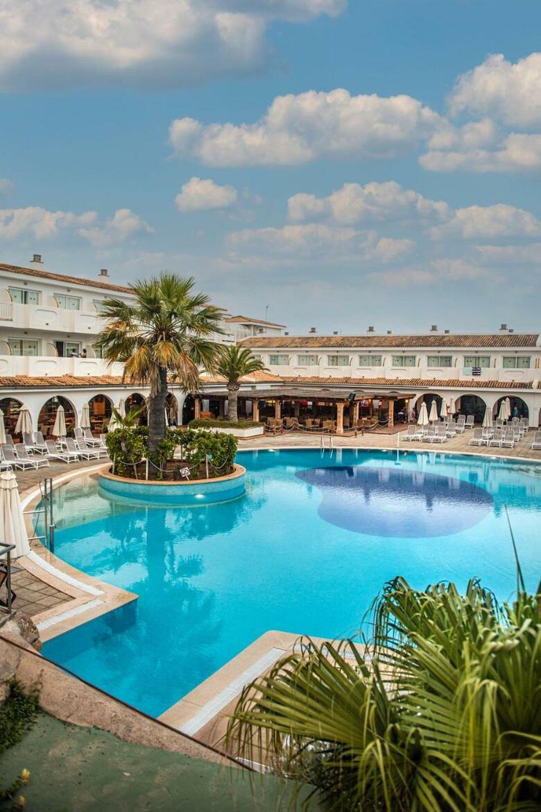 Hotel Blau Punta Reina Resort