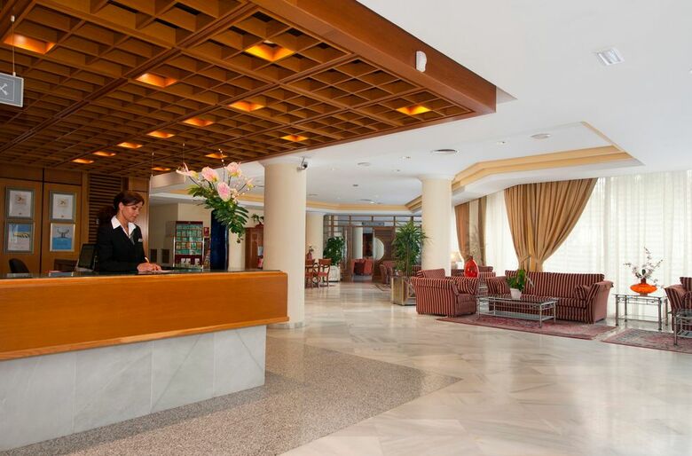 Aparthotel Hipotels Bahia Grande