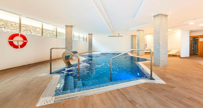 Hotel Globales Cala Bona Suites Globales