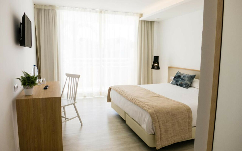 Hotel Globales Cala Bona Suites Globales