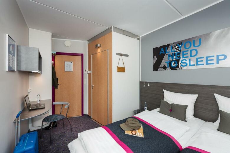 Hotel Cabinn