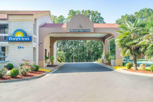 Motel Days Inn By Wyndham Raleigh Midtown