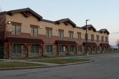 Hotel C'mon Inn Grand Forks