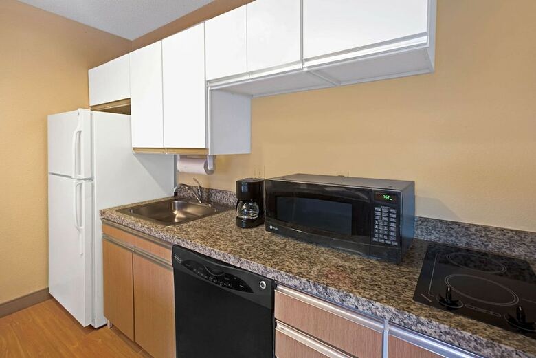 Hotel Hawthorn Suites Cincinnati Blue Ash