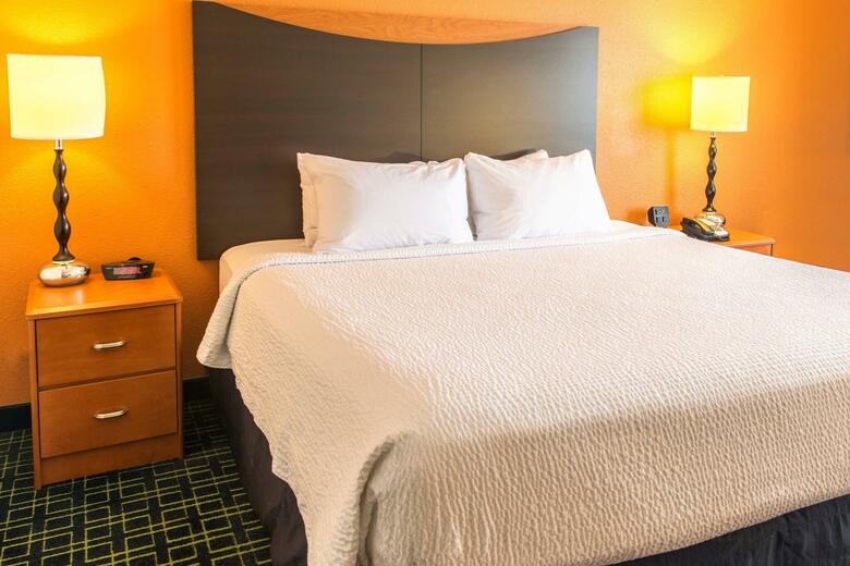 Hotel Fairfield Inn & Suites Canton