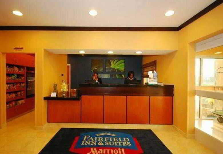 Hotel Fairfield Inn & Suites Canton