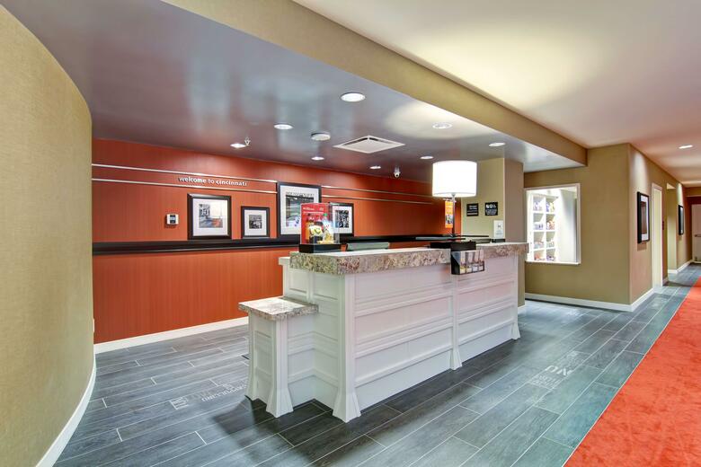 Hotel Hampton Inn And Suites Cincinnati - Downtown