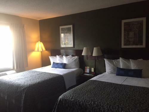 Hotel Days Inn Of Lakewood