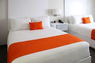 Hotel Schoenbrunn Inn & Suites