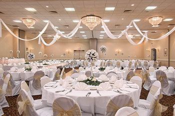 Hotel Days Inn And Suites Richfield