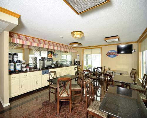 Hotel Baymont Inn & Suites Sandusky