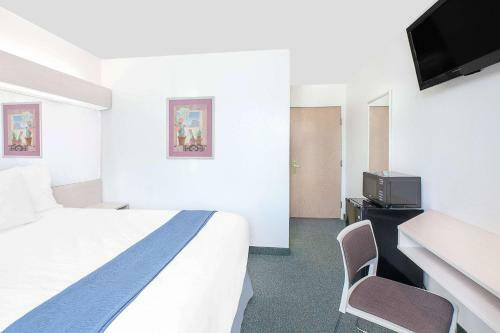 Hotel Microtel Inn & Suites By Wyndham Broken Bow