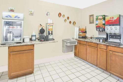 Hotel Microtel Inn & Suites By Wyndham Broken Bow