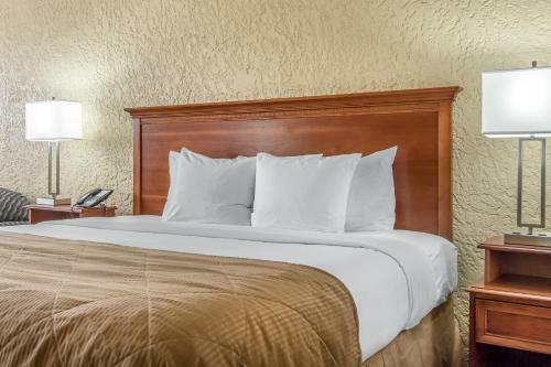 Clarion Hotel Broken Arrow