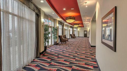 Hotel Holiday Inn North Quail Springs
