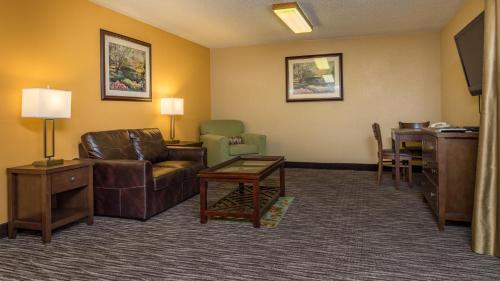 Motel Cerulean Hotel, A Running Y Property