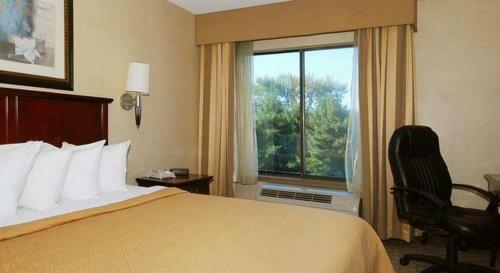 Hotel Quality Inn & Suites Bensalem