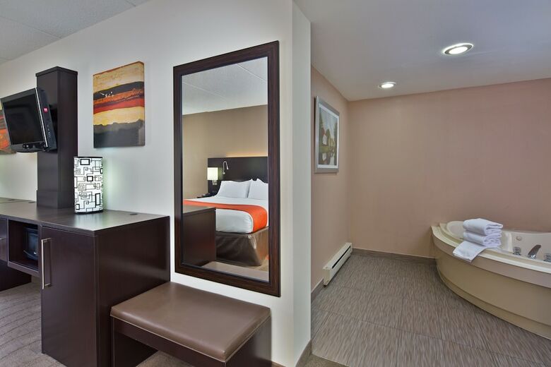 Hotel Holiday Inn Express Harrisburg Ne