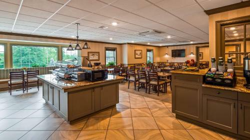 Hotel Best Western Plus Country Cupboard Inn