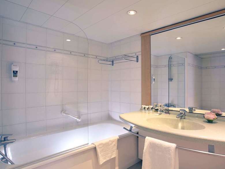 Hotel Mercure Le Havre Bassin Du Commerce