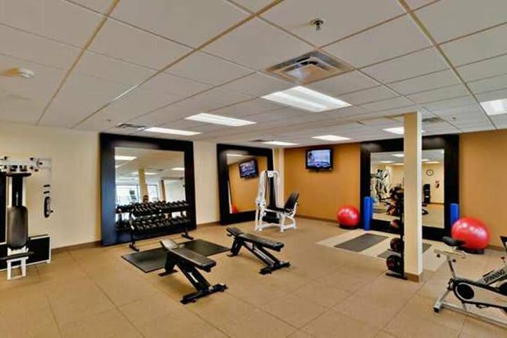 Doubletree By Hilton Hotel & Suites Pittsburgh Downtown
