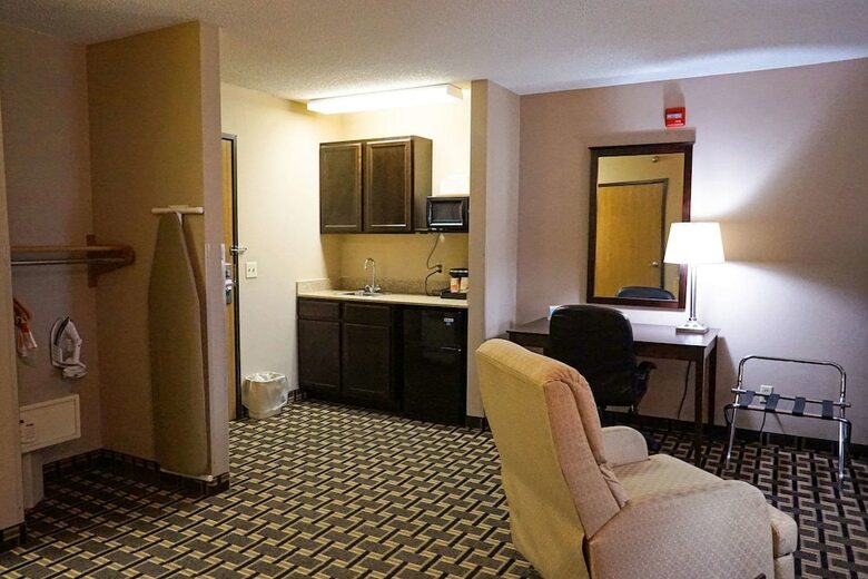 Hotel Quality Inn & Suites Watertown