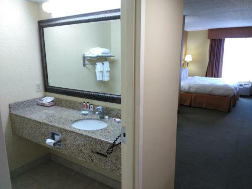 Hotel Baymont By Wyndham Clinton