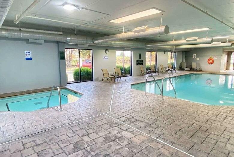 Hotel La Quinta By Wyndham Clarksville