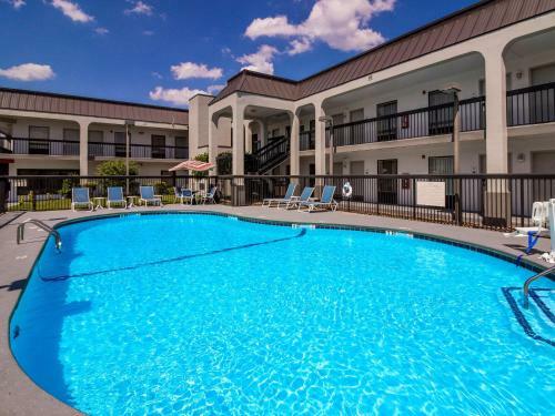 Motel Clarion Inn Cleveland