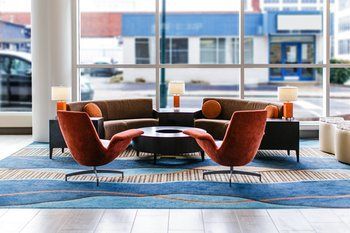 Holiday Inn Hotel & Suites Chattanooga