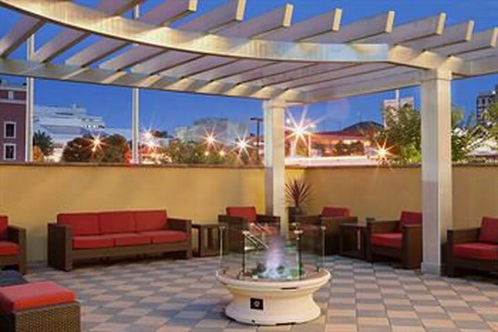 Hotel Doubletree By Hilton Chattanooga Downtown