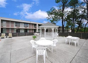 Motel Quality Inn And Suites