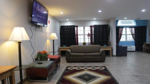 Hotel America's Best Value Inn And Suites - Jackson